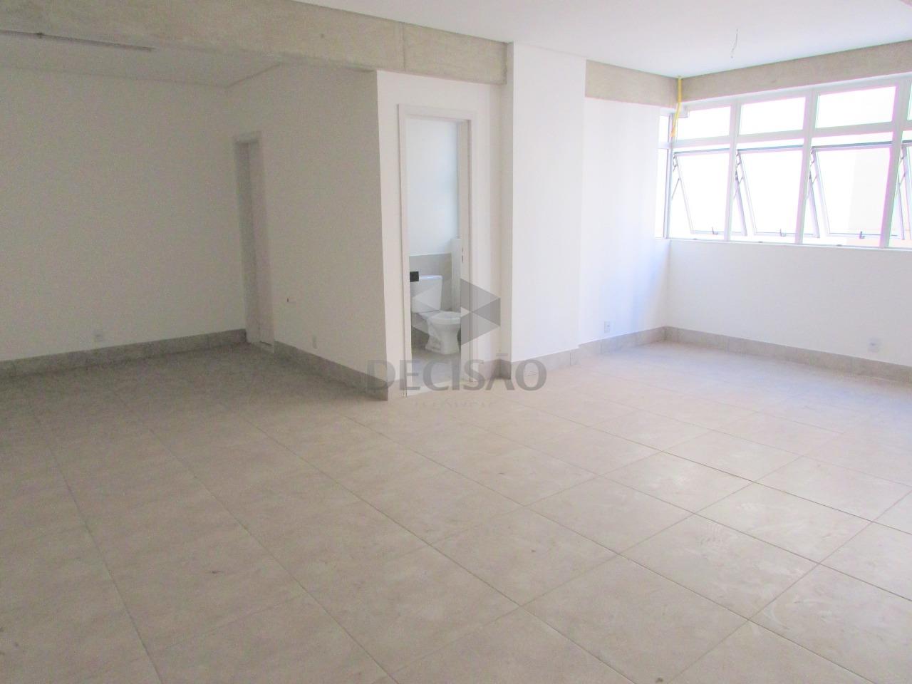 Prédio Comercial à venda no Centro: Sala 802