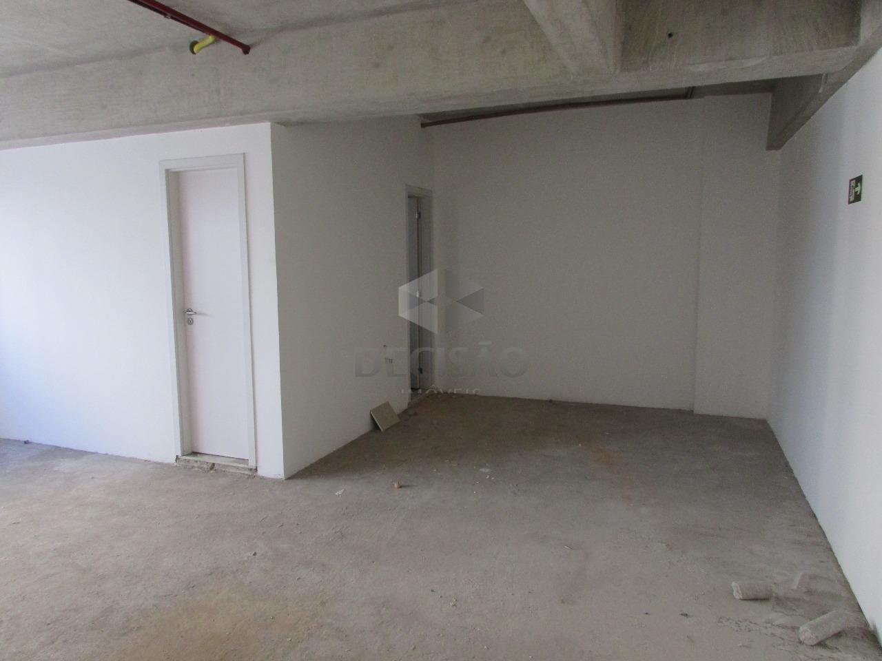 Prédio Comercial à venda no Centro: Sala 604