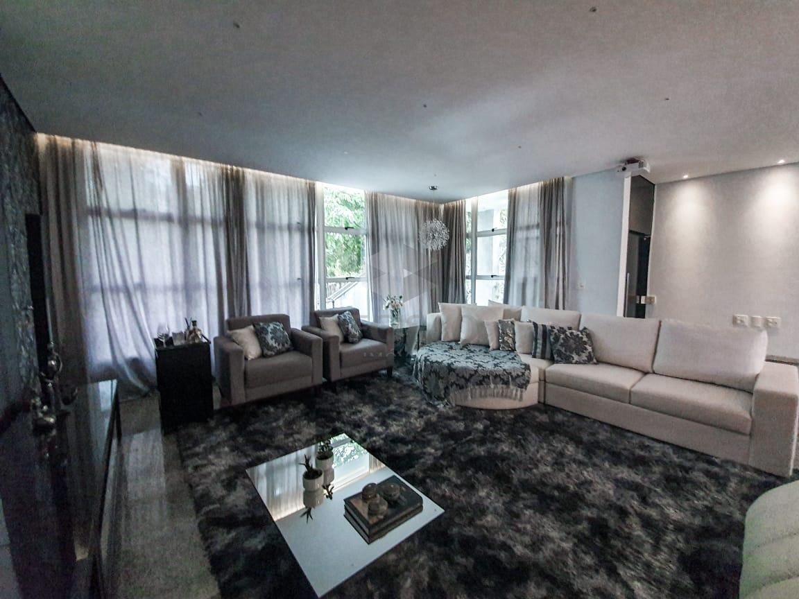 Casa à venda no Santa Lucia: 