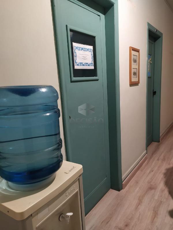 Sala à venda no Centro: 