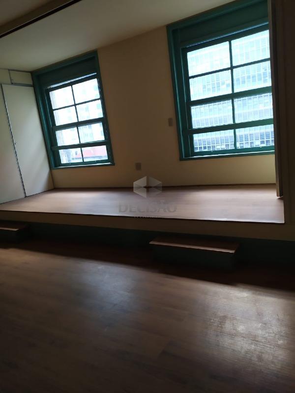 Sala à venda no Centro: 