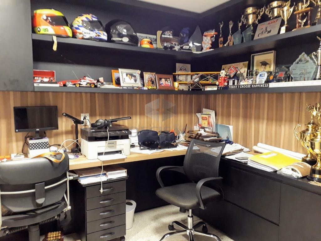 Apartamento 4 Quartos à venda no Belvedere: 