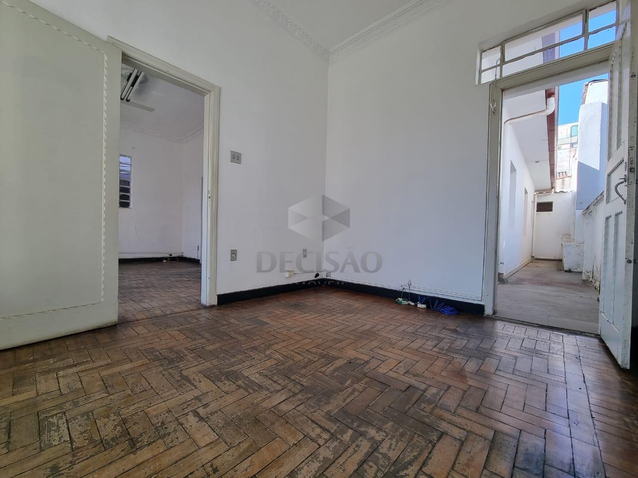 Casa à venda no Alto Barroca: 