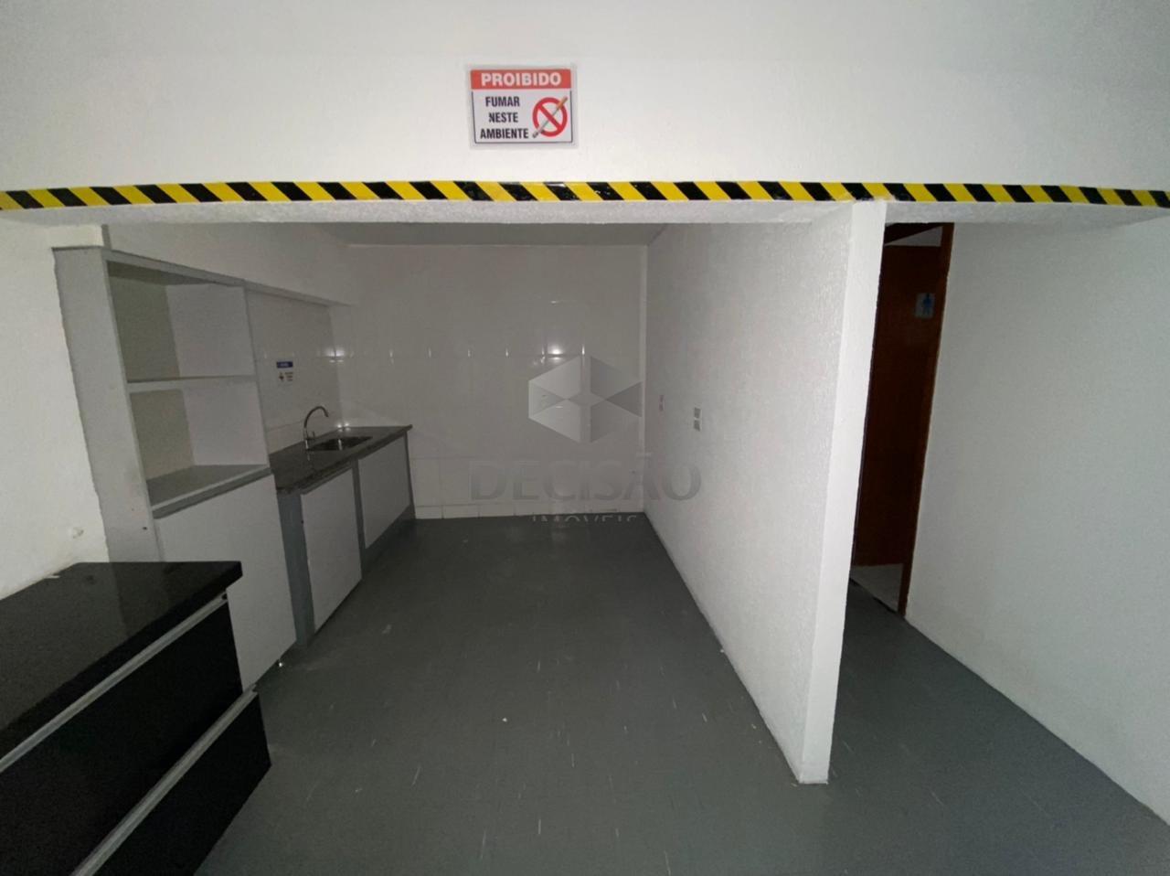 Andar corrido à venda no Santa Efigênia: 