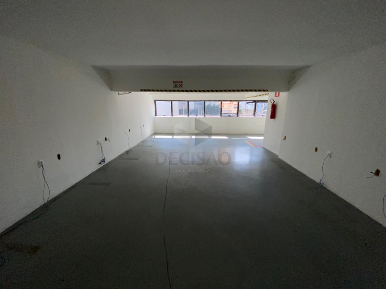 Andar corrido à venda no Santa Efigênia: 