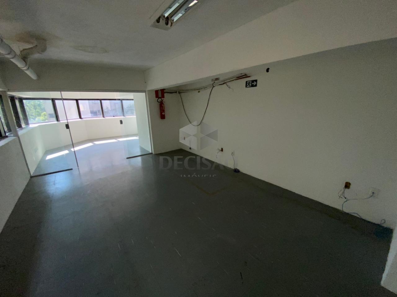 Andar corrido à venda no Santa Efigênia: 