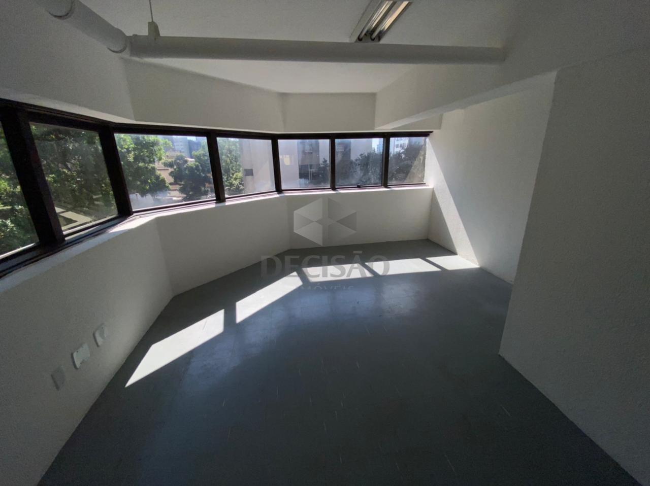 Andar corrido à venda no Santa Efigênia: 