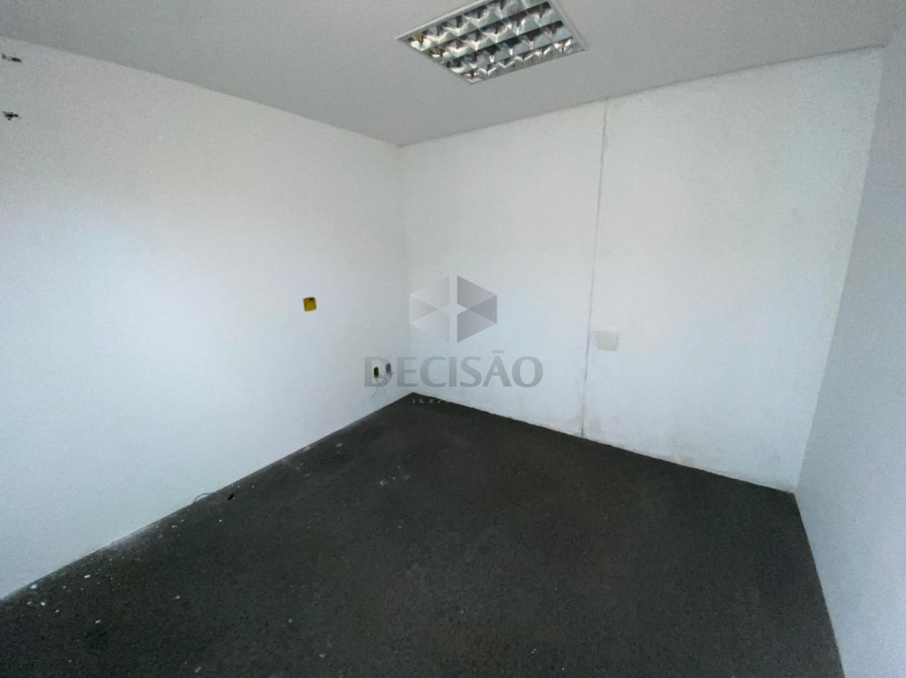 Andar corrido à venda no Santa Efigênia: 