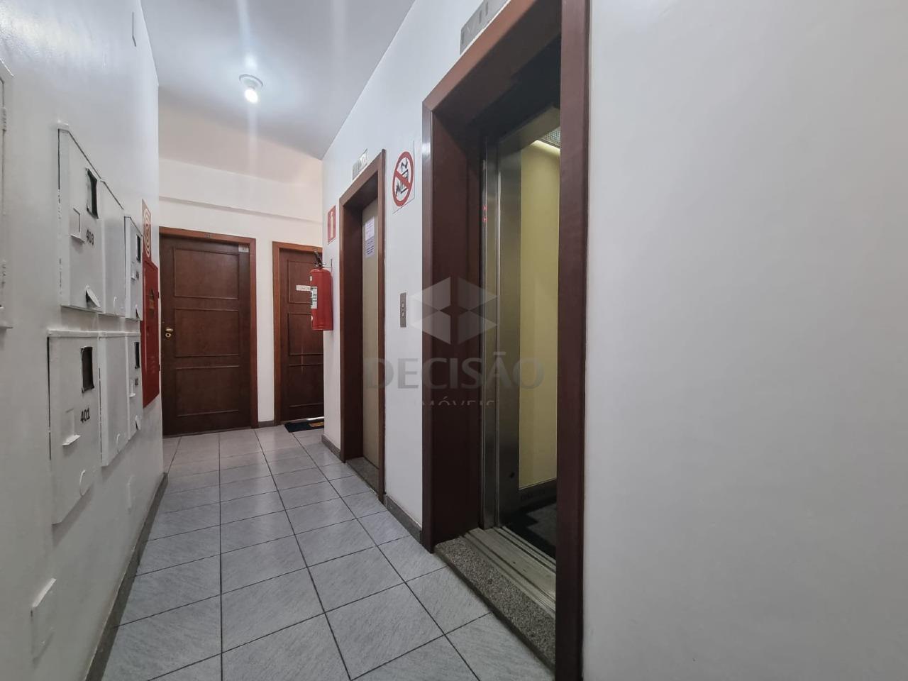 Sala à venda no Santo Agostinho: 