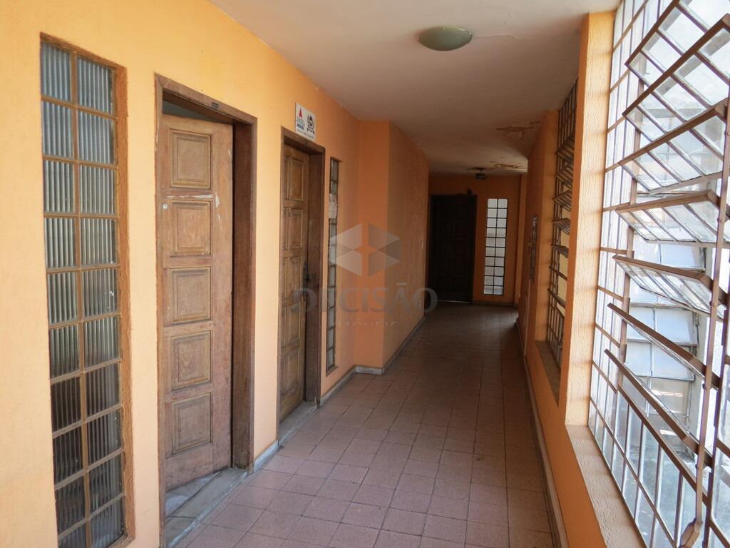 Sala à venda no Carlos Prates: 