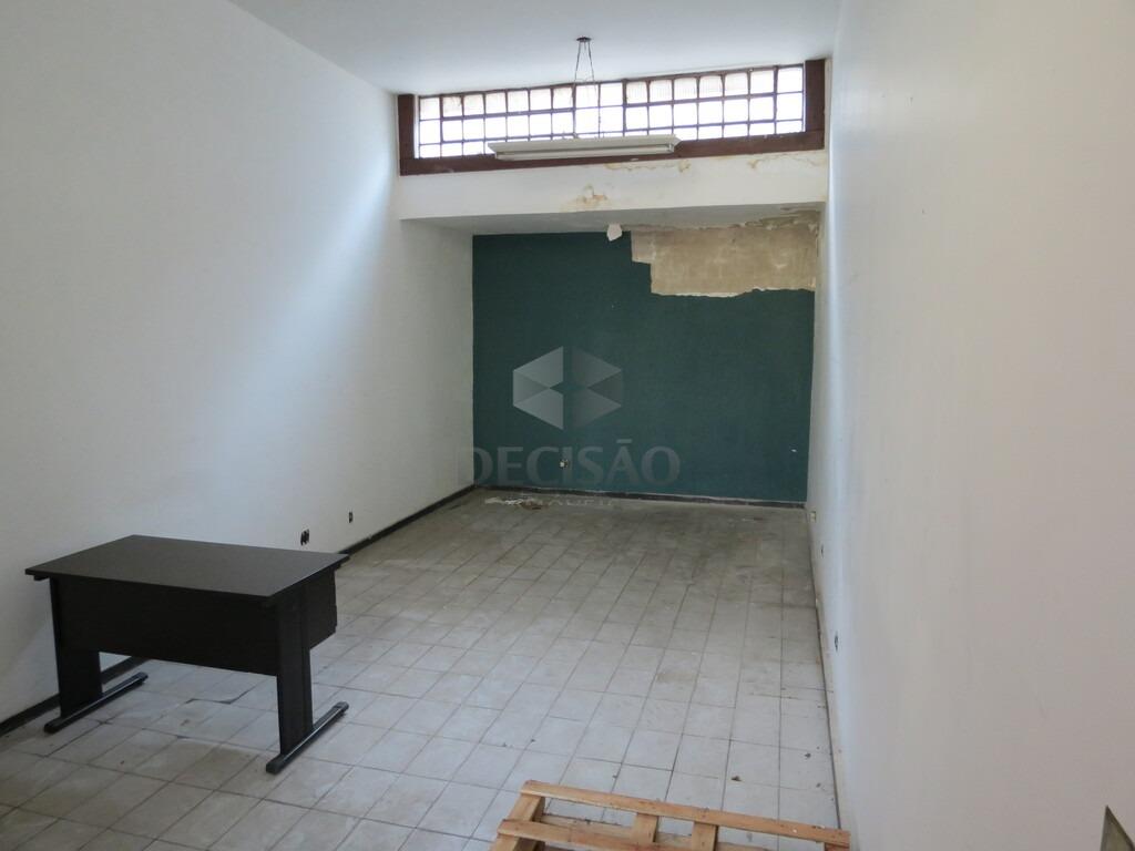 Sala à venda no Carlos Prates: 