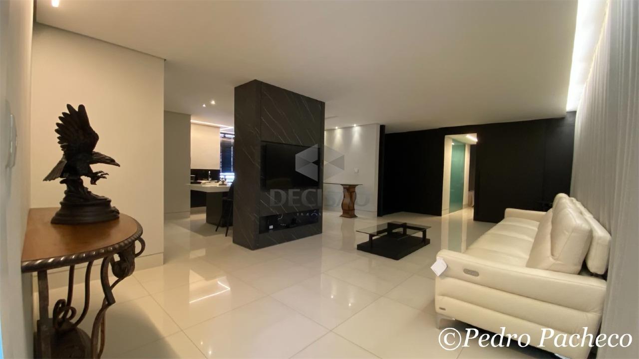 Apartamento 4 Quartos à venda no Lourdes: 