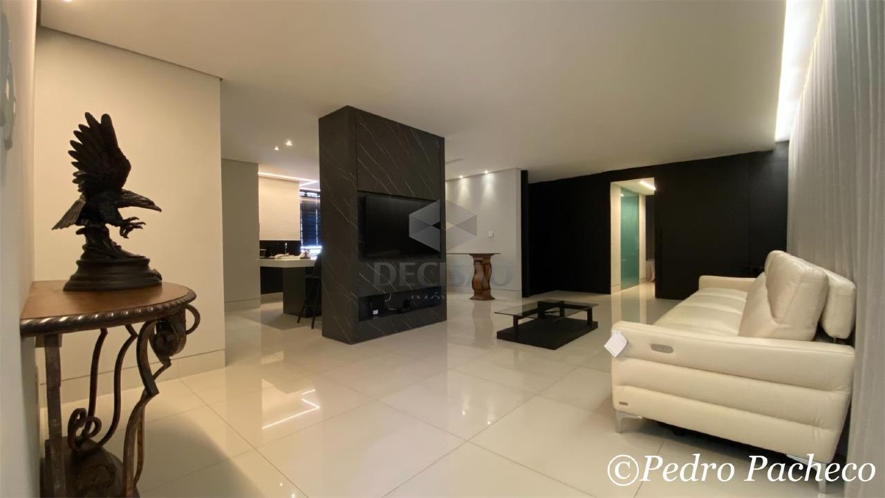 Apartamento 4 Quartos à venda no Lourdes: 