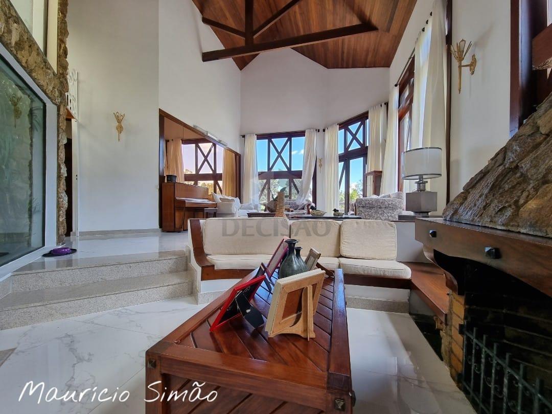 Casa à venda no Mangabeiras: 