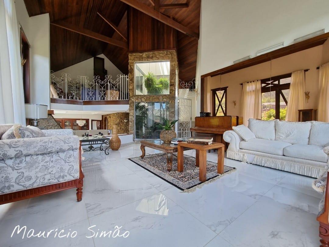 Casa à venda no Mangabeiras: 