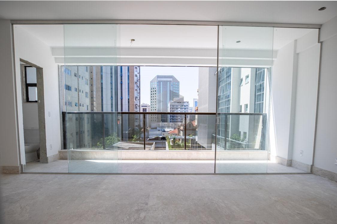 Apartamento 4 Quartos à venda no Lourdes: 