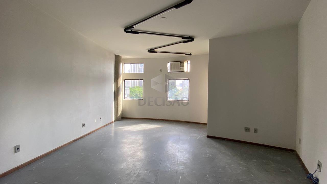 Sala à venda no Santa Efigênia: 