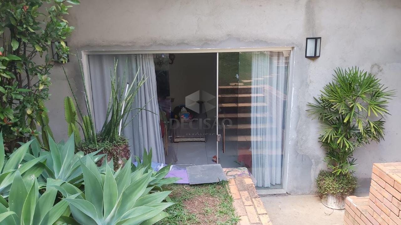 Lote à venda no Gutierrez: 