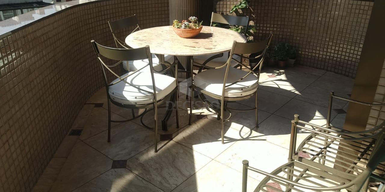 Apartamento 4 Quartos à venda no Funcionarios: 