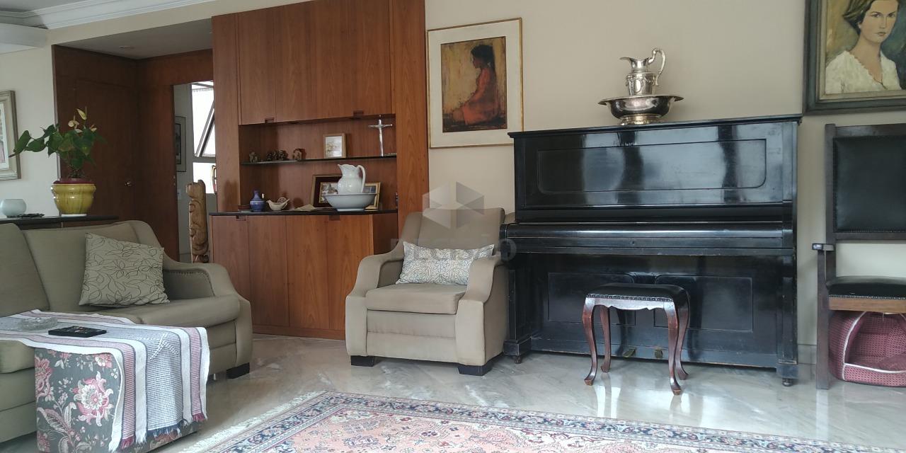 Apartamento 4 Quartos à venda no Funcionarios: 