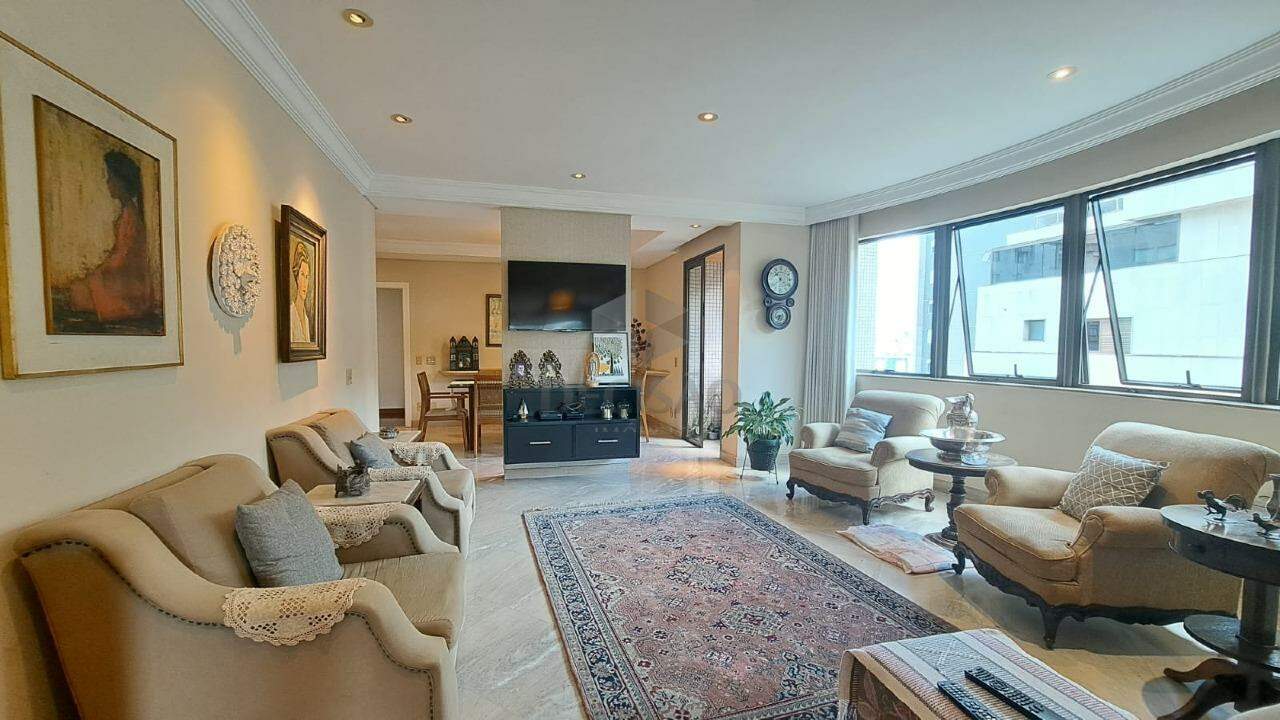 Apartamento 4 Quartos à venda no Funcionarios: 