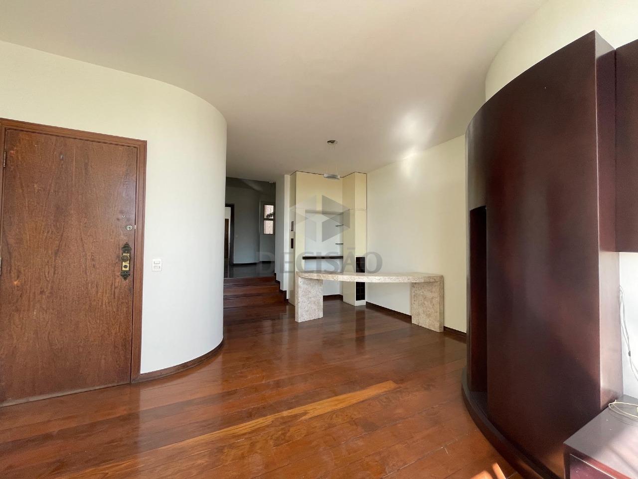 Apartamento 4 Quartos à venda no Funcionarios: 