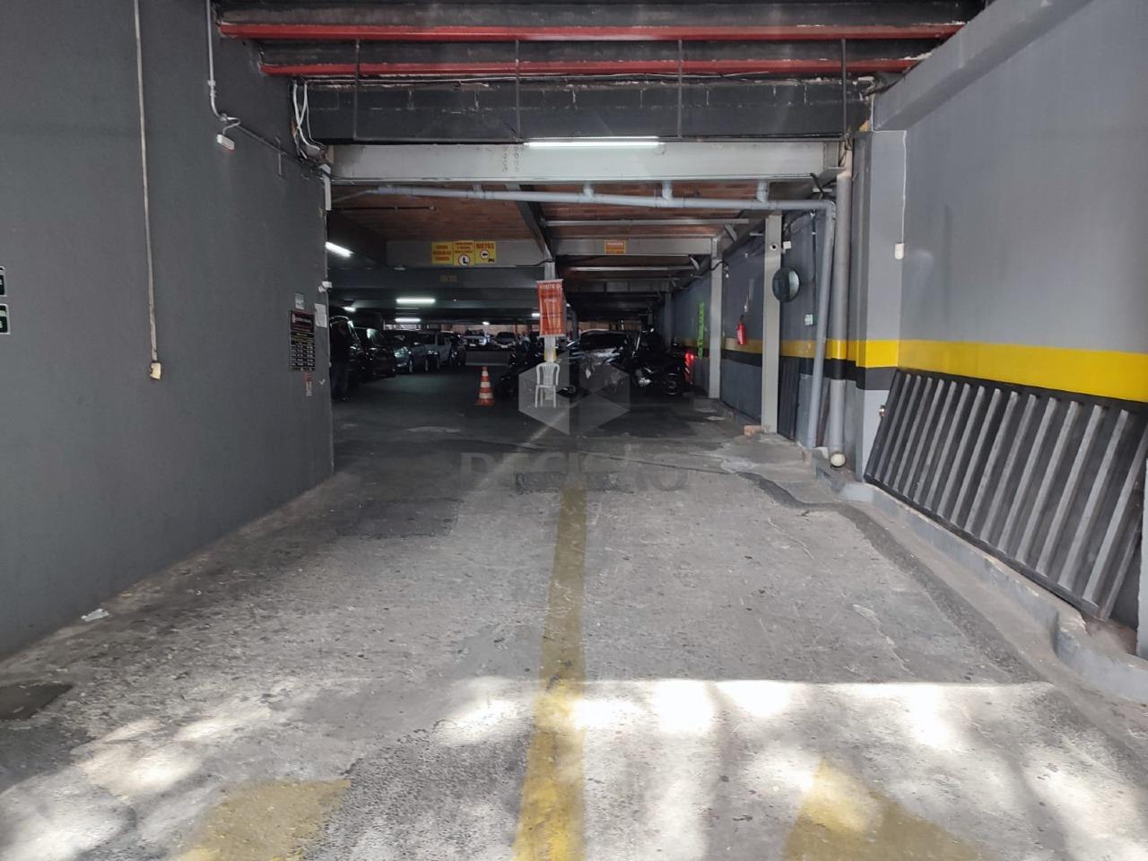 Estacionamento à venda no Centro: 