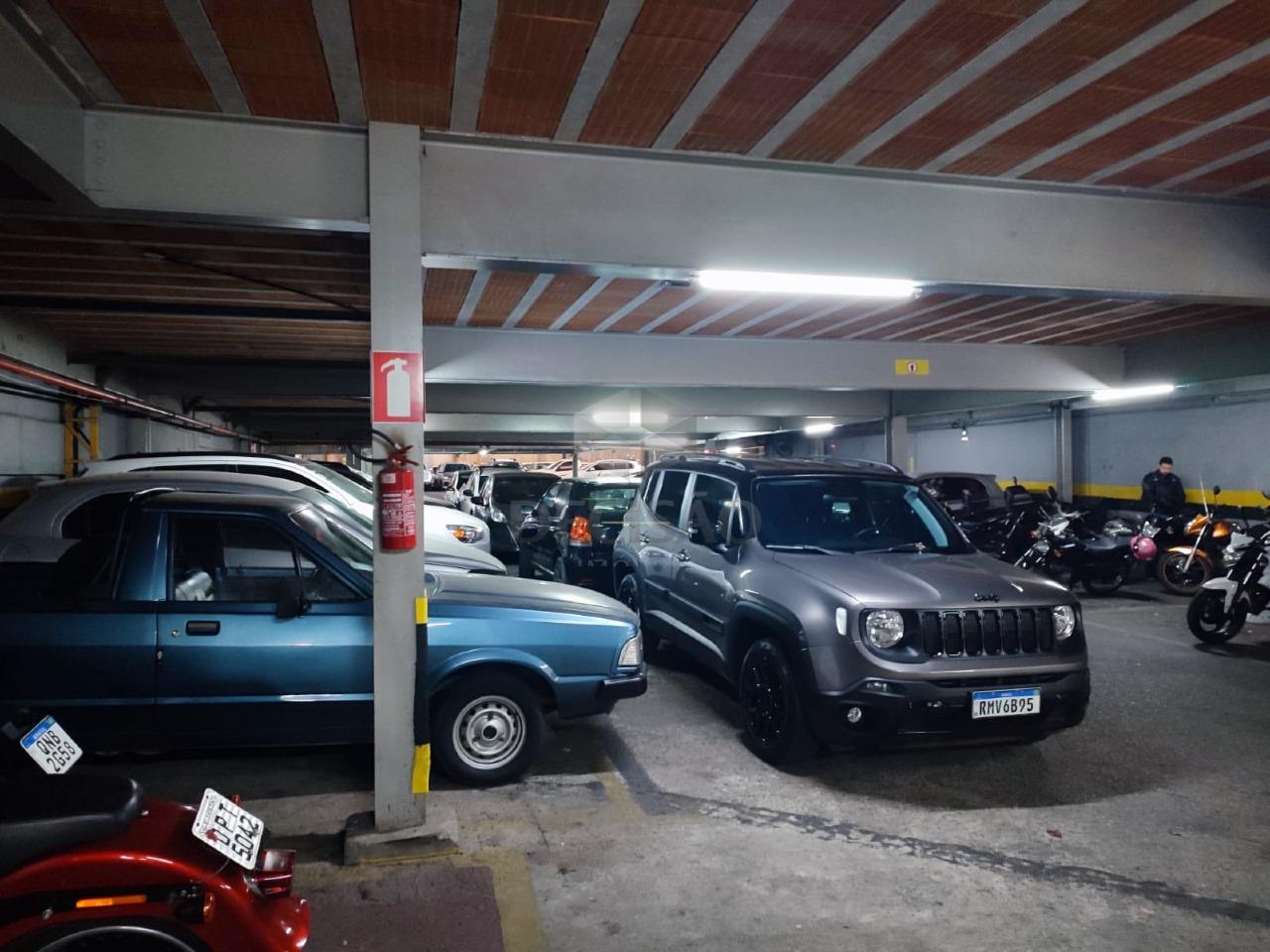 Estacionamento à venda no Centro: 