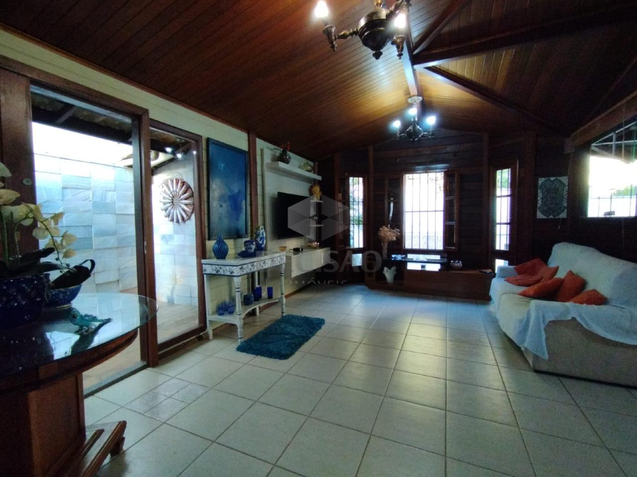 Casa à venda no Santa Lucia: 