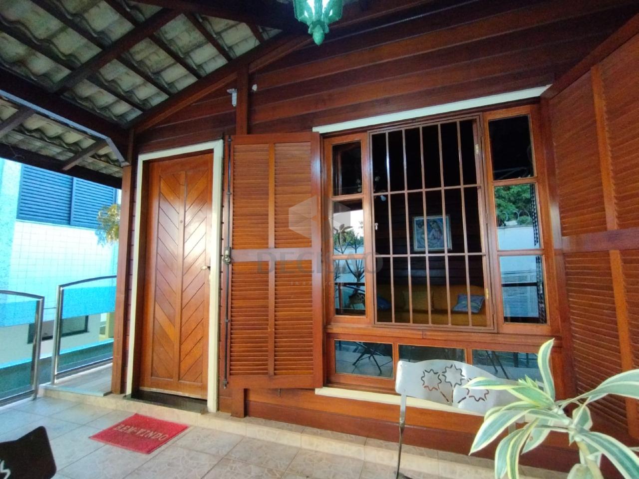 Casa à venda no Santa Lucia: 