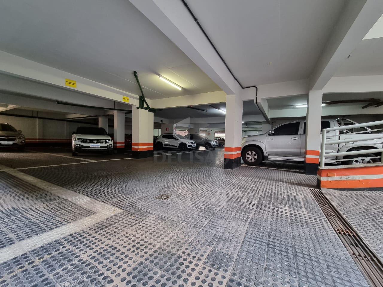 Prédio Comercial à venda no Funcionarios: 