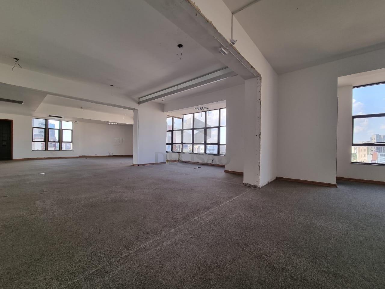 Prédio Comercial à venda no Funcionarios: 