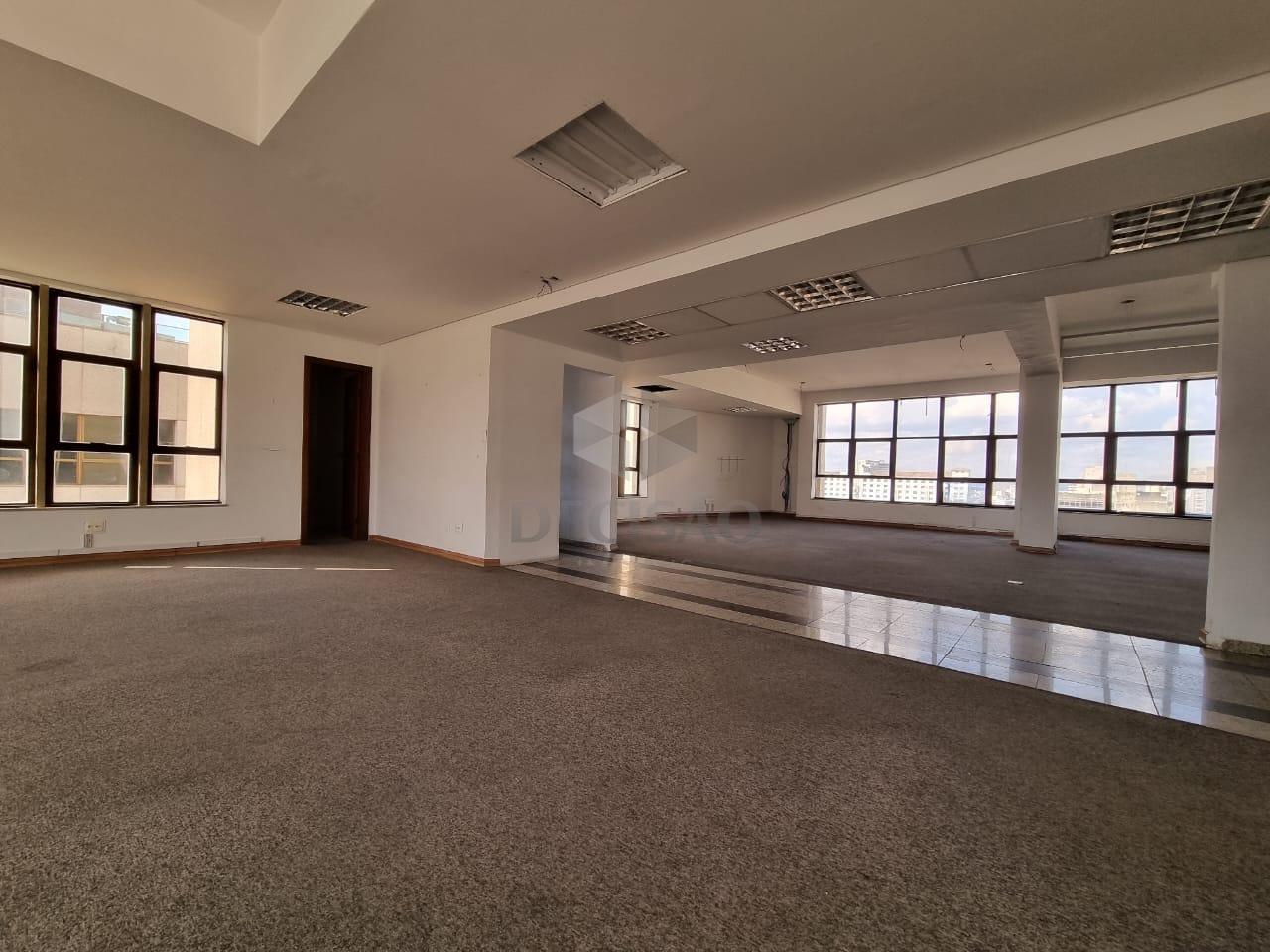 Prédio Comercial à venda no Funcionarios: 