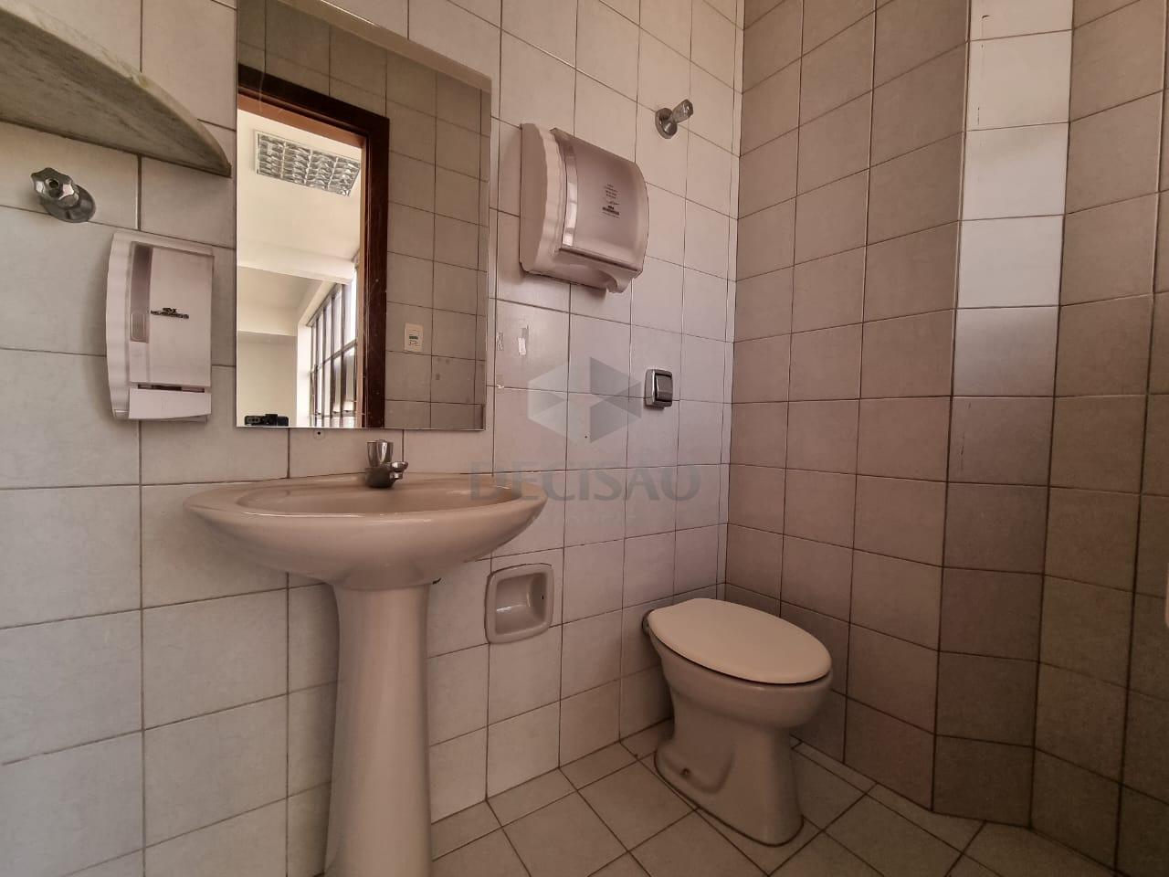 Prédio Comercial à venda no Funcionarios: 