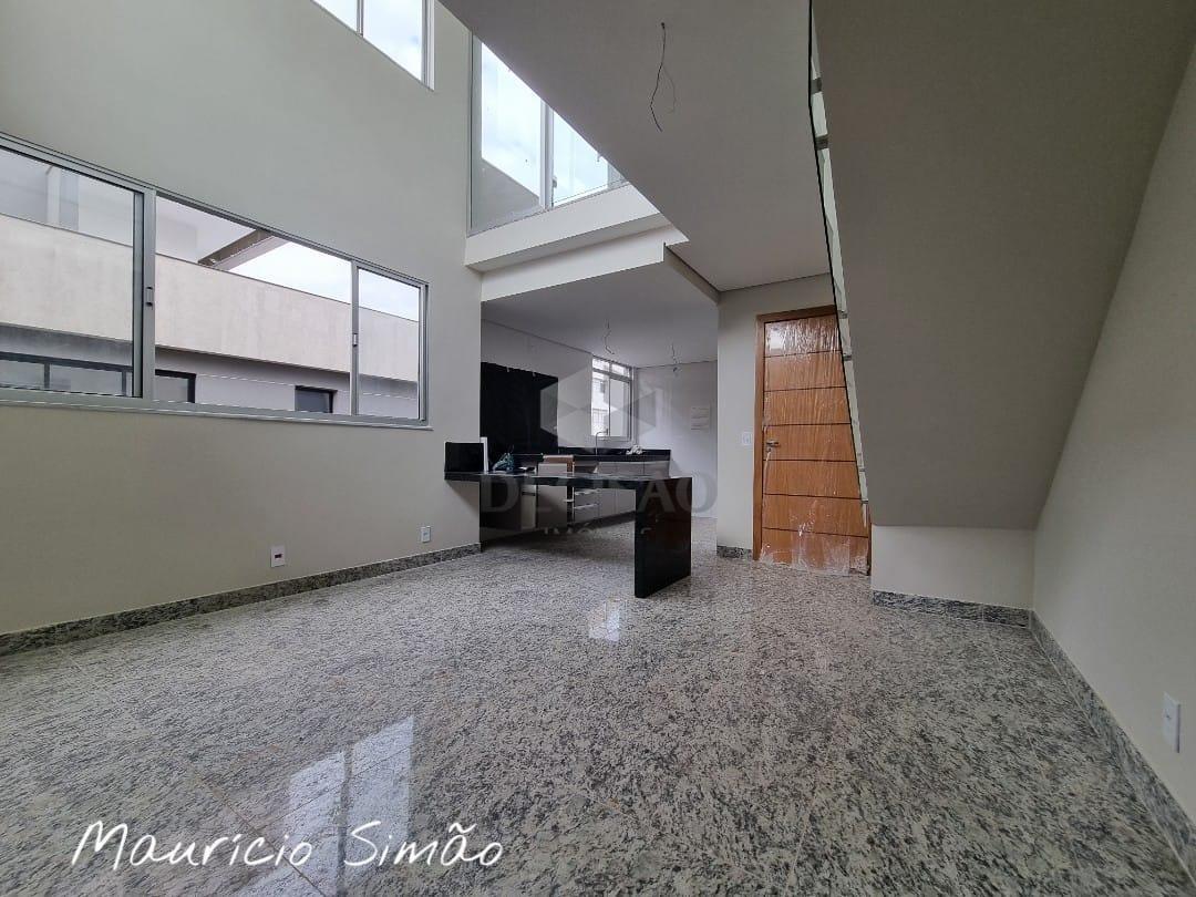 Cobertura à venda no Cruzeiro: 