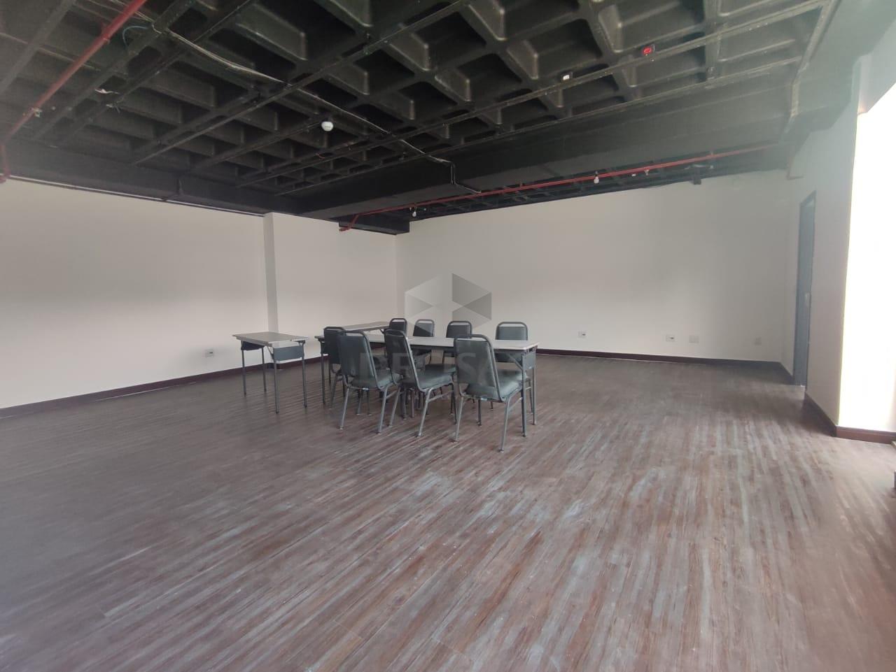 Sala à venda no Funcionarios: 