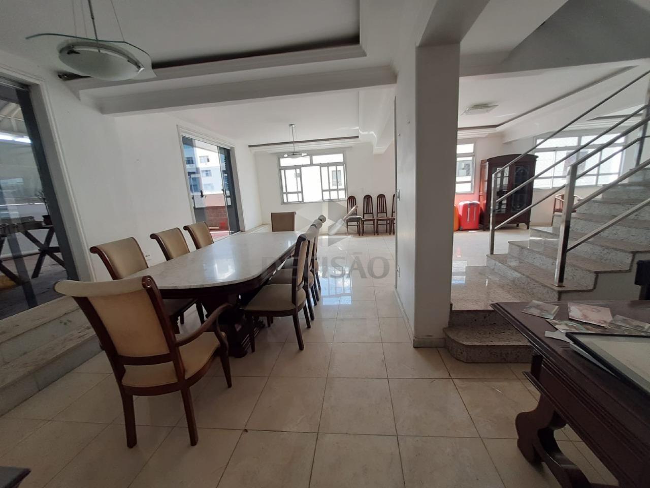 Cobertura à venda no Santo Antonio: 