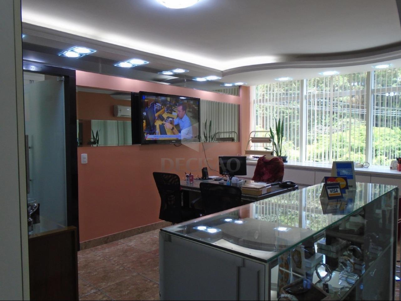 Sala à venda no Santa Lucia: 