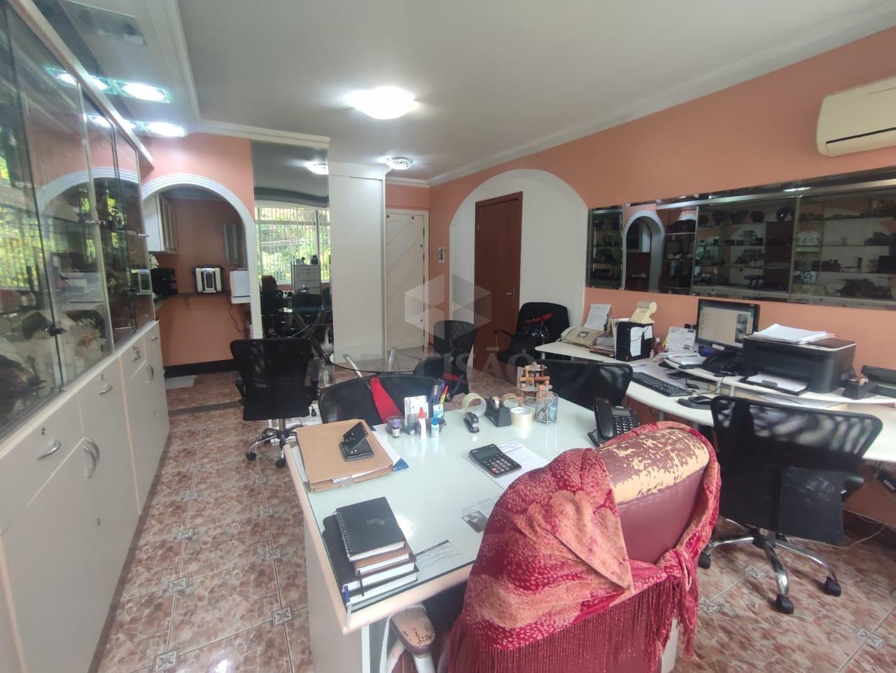 Sala à venda no Santa Lucia: 