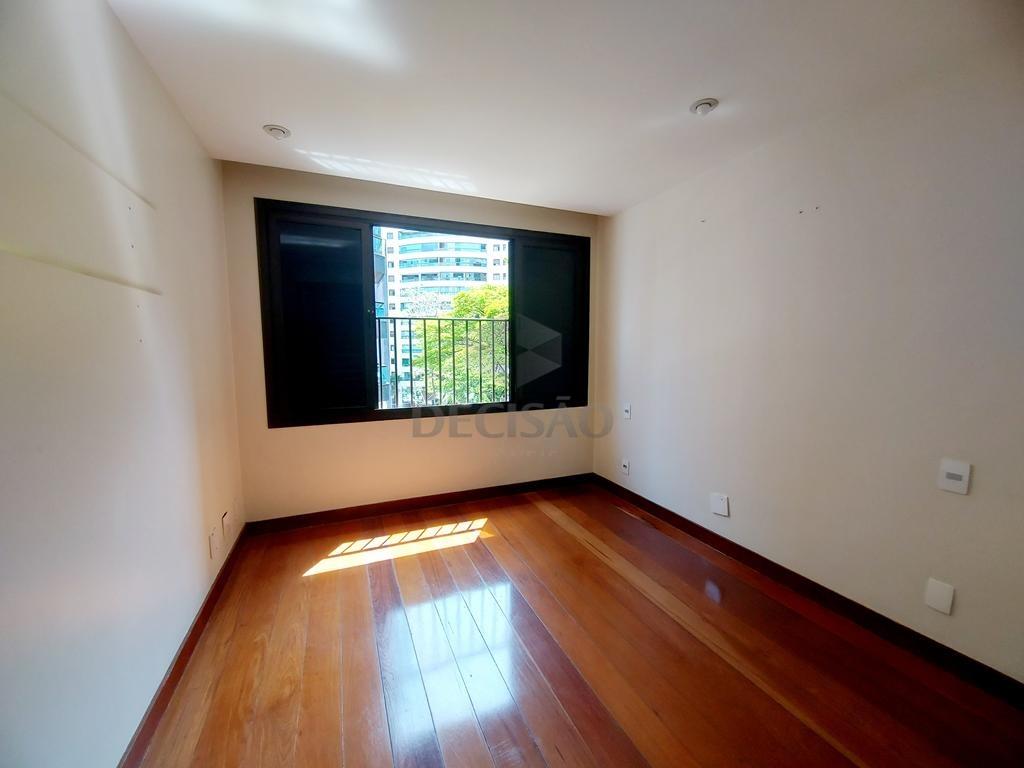 Apartamento 5 Quartos à venda no Gutierrez: 