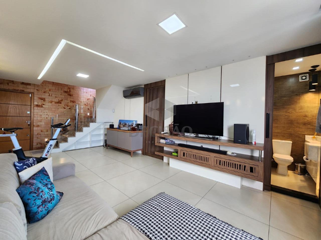 Cobertura à venda no Santo Agostinho: 