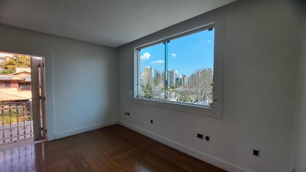 Casa à venda no Belvedere: 