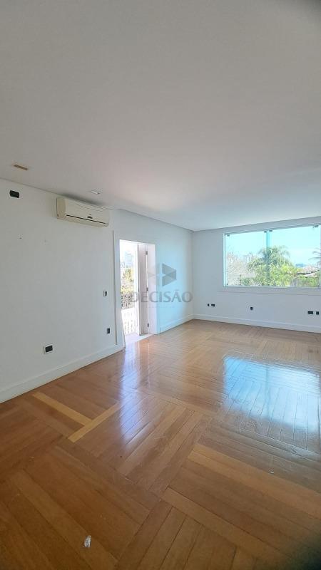 Casa à venda no Belvedere: 