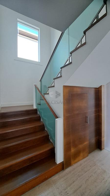 Casa à venda no Belvedere: 