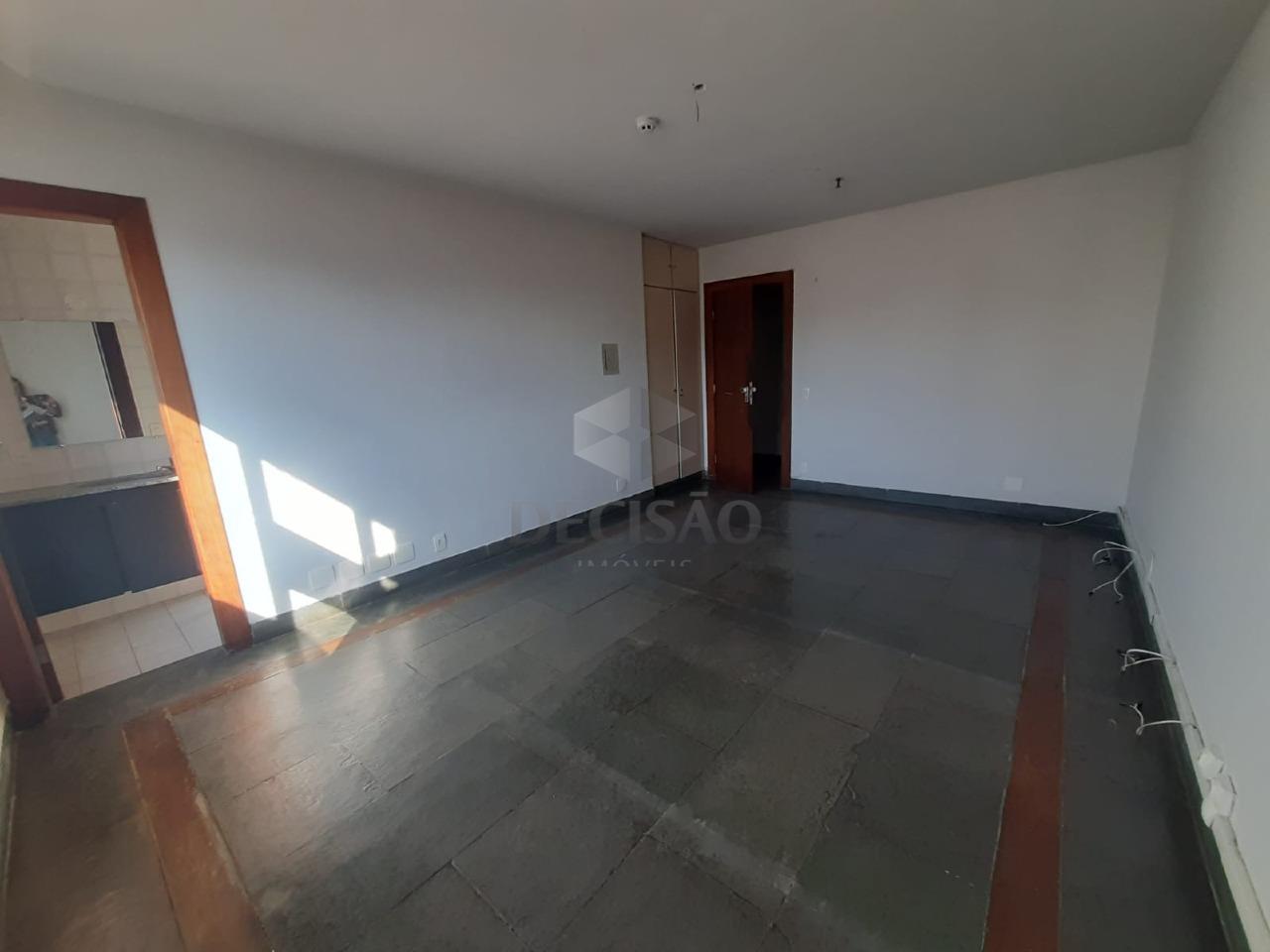 Sala à venda no Santo Agostinho: 