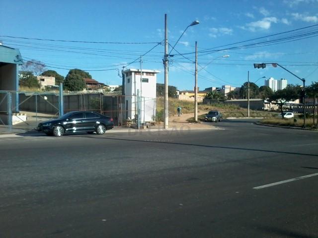 Lote à venda no Laranjeiras: 