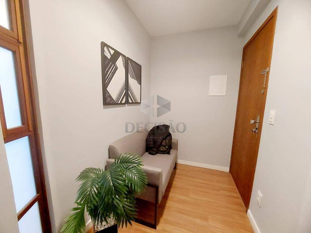 Sala à venda no Santo Antonio: 