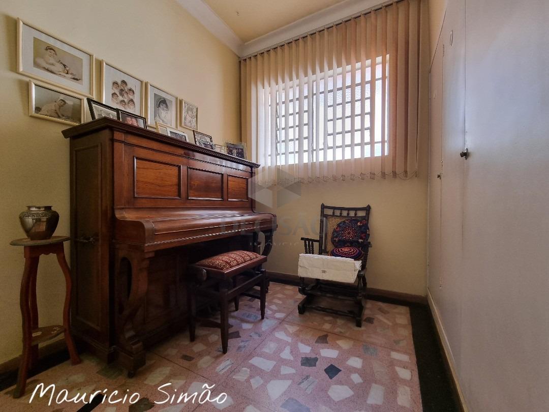 Casa à venda no Serra: 