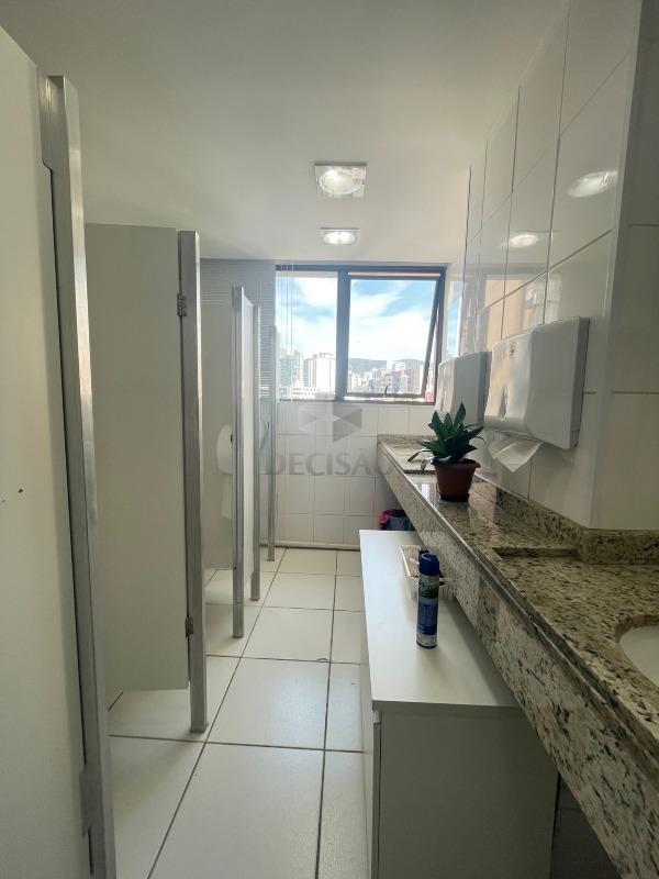 Andar corrido à venda no Santa Efigênia: 