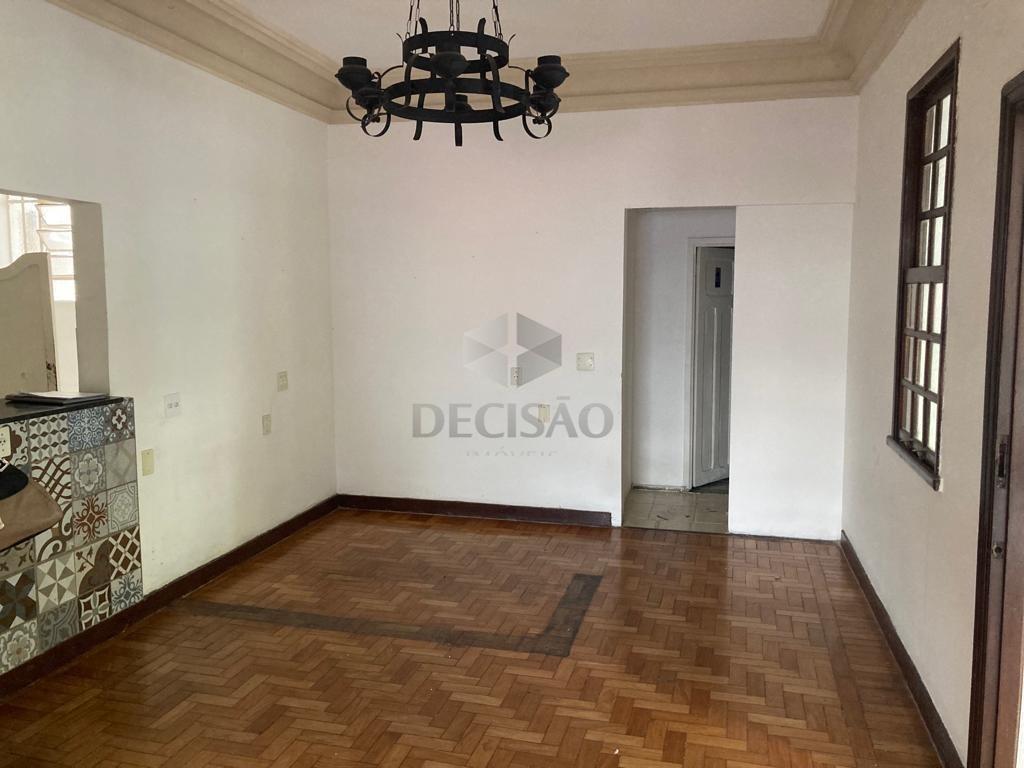 Casa à venda no Gutierrez: 